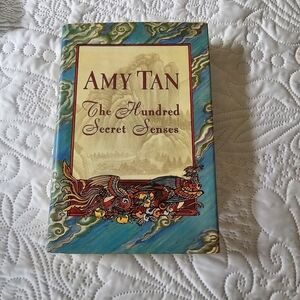 The Hundred Secret Senses Book by Amy Tan, Hard Cover, Vintage Edition